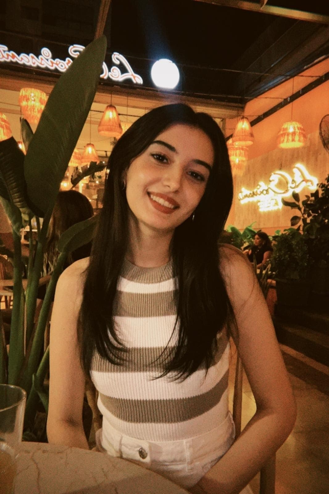 Yeliz Y.